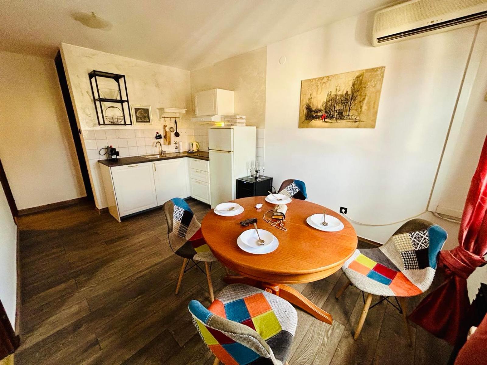 Fly By Suite - Zagreb Airport - 0-24H Self Check In&Out - Parking On Site Велика Гориця Екстер'єр фото